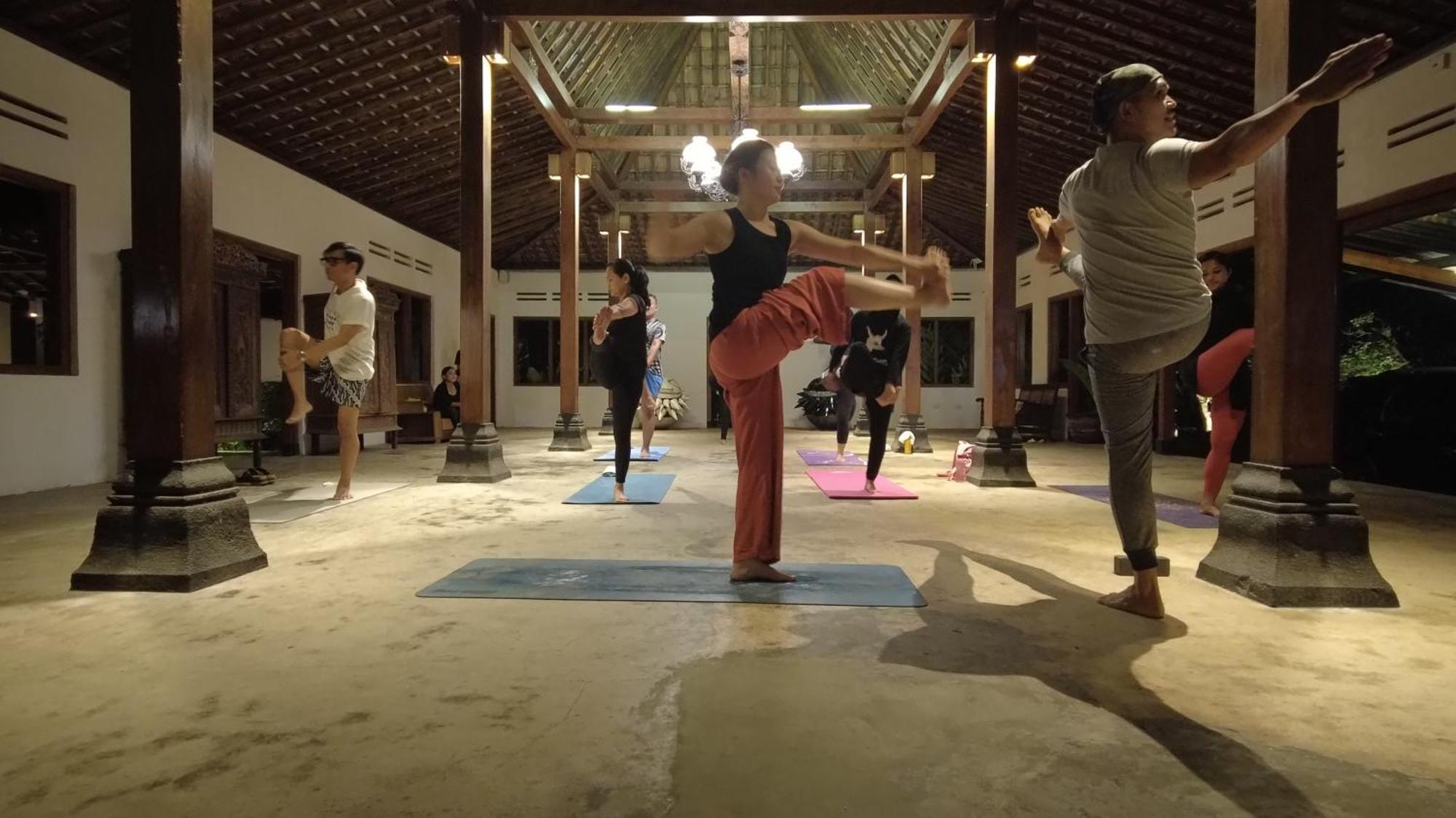 Ohmmstay - Rumah Pendopo Tanjungtirto Kültér fotó